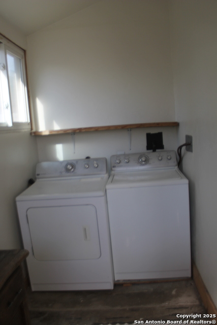 Image 11 of 23 For 303 Nueces S