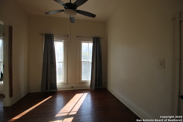 Image 5 of 23 For 303 Nueces S