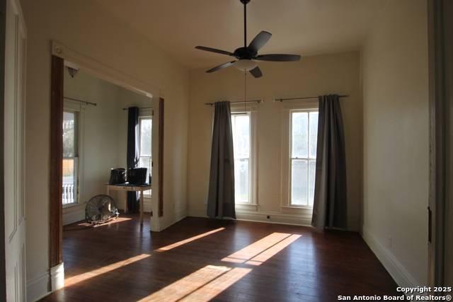 Image 6 of 23 For 303 Nueces S