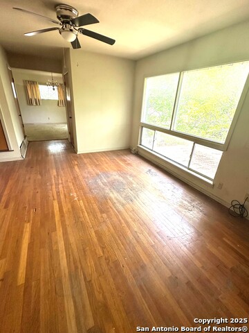 Image 3 of 11 For 305 Rittiman