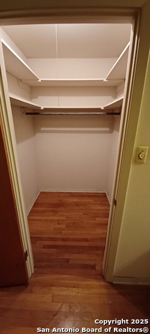 Image 6 of 11 For 305 Rittiman