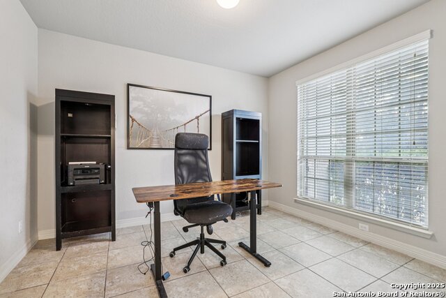 Image 22 of 46 For 724 Morgan  