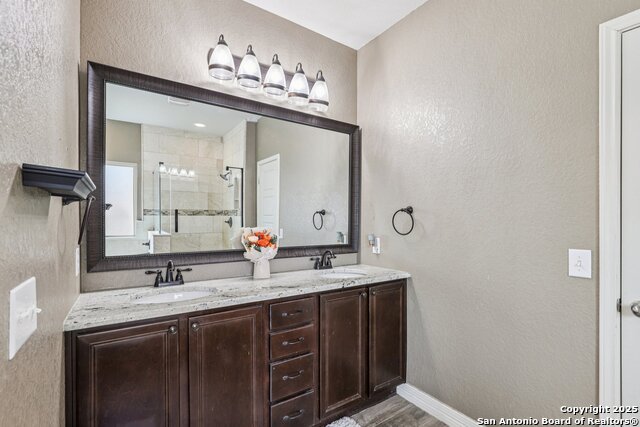 Image 29 of 46 For 724 Morgan  