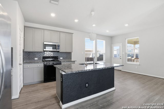 Image 10 of 36 For 5002 Longhorn