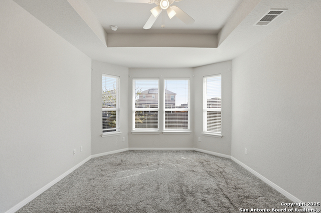 Image 16 of 36 For 5002 Longhorn