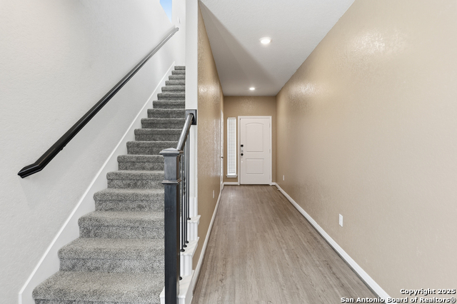 Image 5 of 36 For 5002 Longhorn