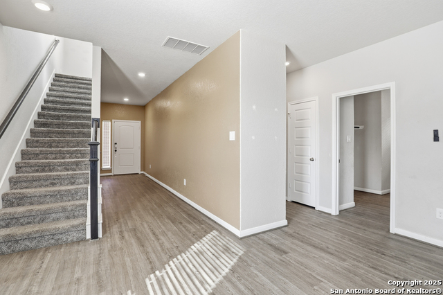 Image 6 of 36 For 5002 Longhorn