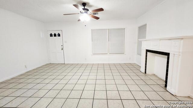 Image 2 of 14 For 2443 W Huisache Ave 1