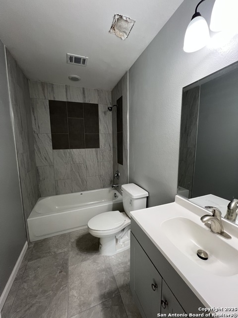 Image 9 of 10 For 1197 Chisolm