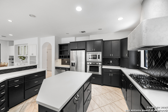 Image 16 of 60 For 23204 Fossil Peak