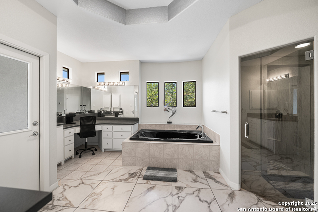 Image 24 of 60 For 23204 Fossil Peak