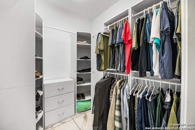 Image 27 of 60 For 23204 Fossil Peak