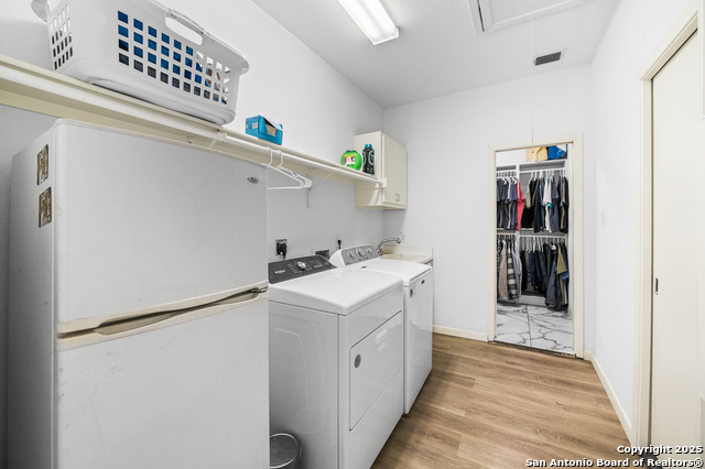 Image 29 of 60 For 23204 Fossil Peak