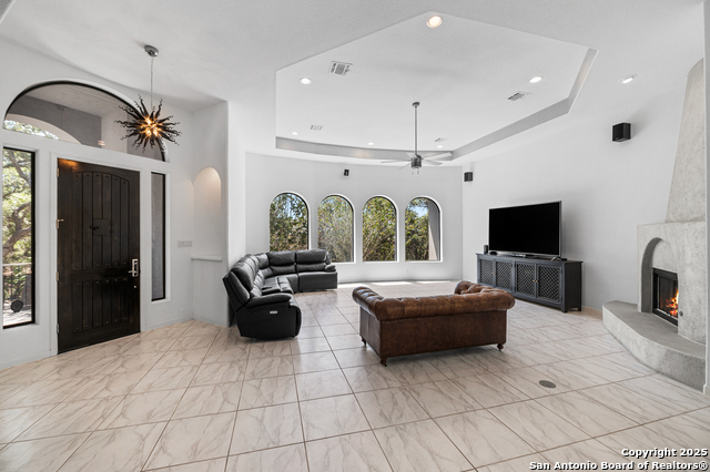 Image 8 of 60 For 23204 Fossil Peak