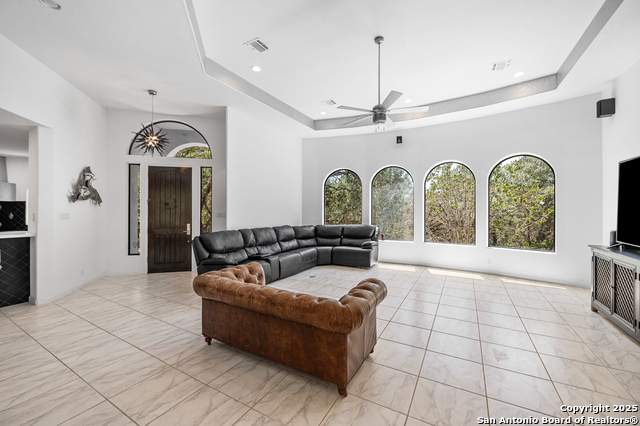 Image 9 of 60 For 23204 Fossil Peak