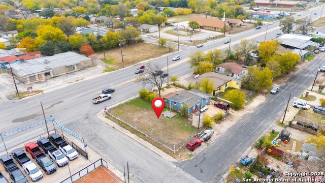 Listing photo id 8 for 675 General Mcmullen N