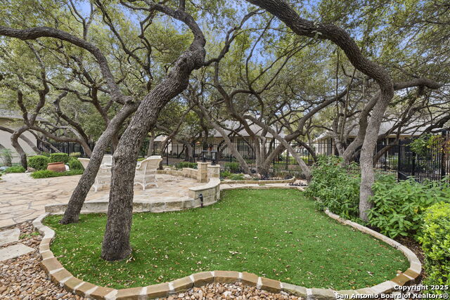 Image 42 of 47 For 95 Grassmarket