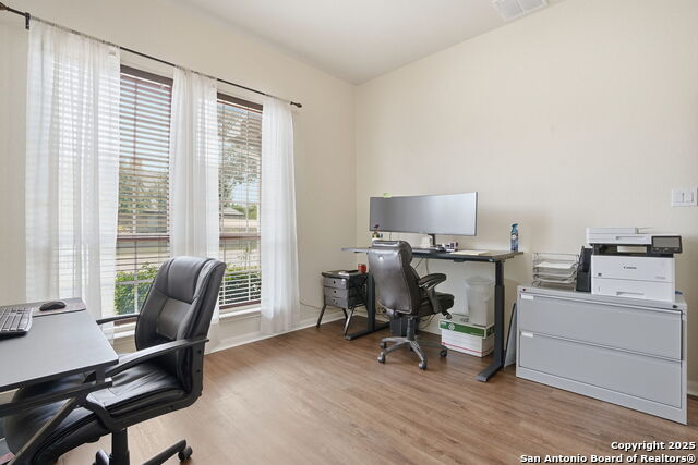 Image 12 of 50 For 4543 Lugo