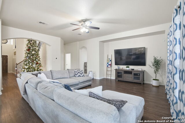 Image 16 of 50 For 4543 Lugo