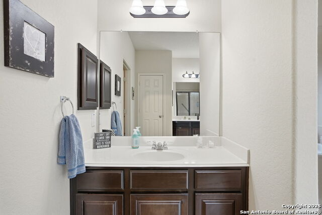 Image 31 of 50 For 4543 Lugo