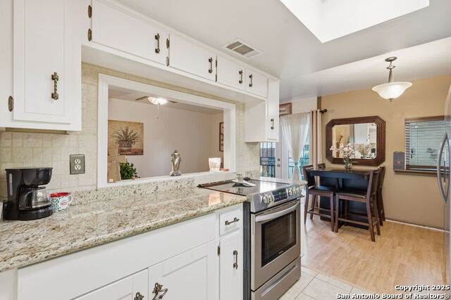 Image 13 of 27 For 11906 Persuasion  35