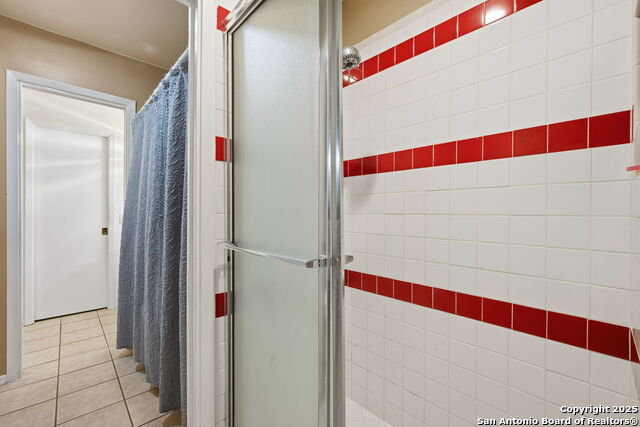 Image 23 of 27 For 11906 Persuasion  35