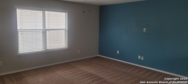 Image 13 of 20 For 225 Country Vale