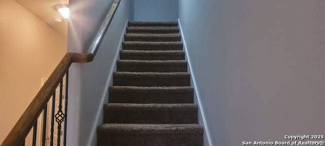 Image 16 of 20 For 225 Country Vale