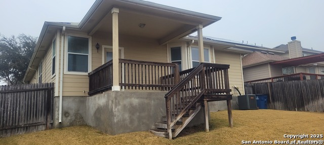 Image 19 of 20 For 225 Country Vale