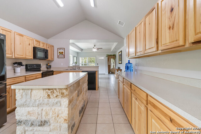 Image 15 of 30 For 673 Deer Run Pass