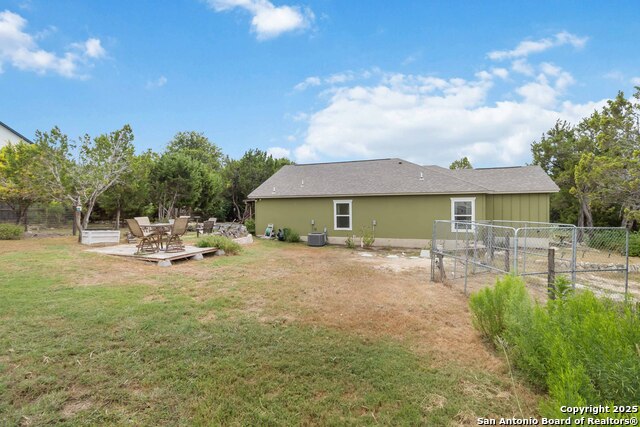 Image 29 of 30 For 673 Deer Run Pass