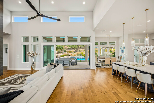 Listing photo id 16 for 23315 Ebner Rdg