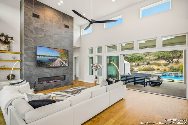 Listing photo id 21 for 23315 Ebner Rdg