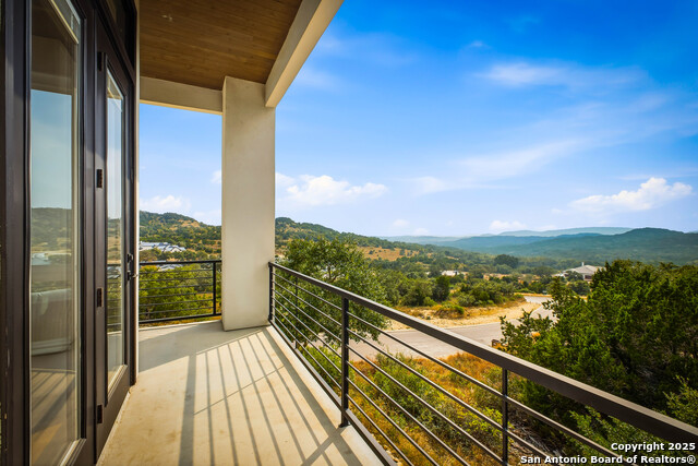 Listing photo id 34 for 23315 Ebner Rdg