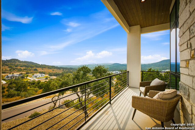 Listing photo id 36 for 23315 Ebner Rdg