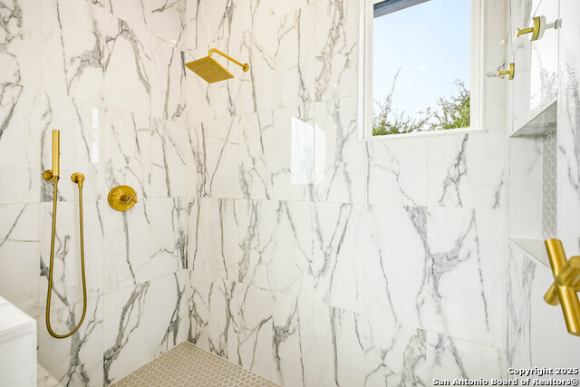 Listing photo id 42 for 23315 Ebner Rdg