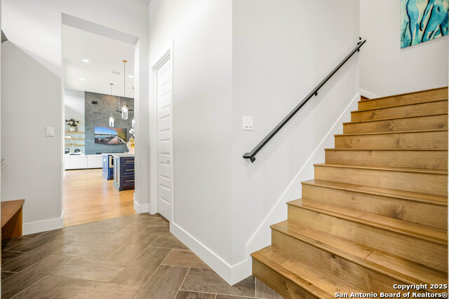 Listing photo id 43 for 23315 Ebner Rdg