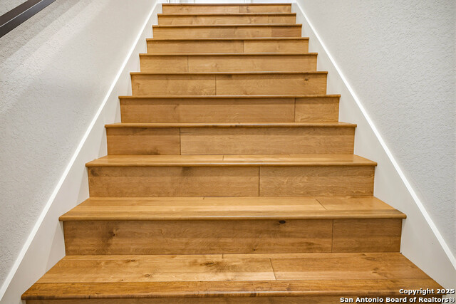 Listing photo id 44 for 23315 Ebner Rdg