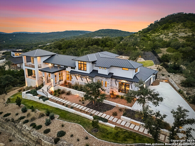 Listing photo id 4 for 23315 Ebner Rdg