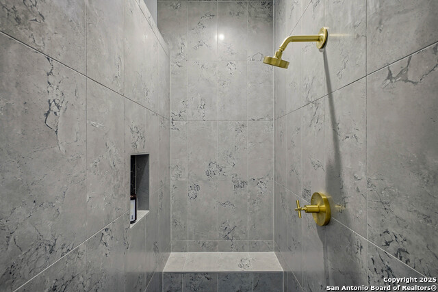 Listing photo id 63 for 23315 Ebner Rdg