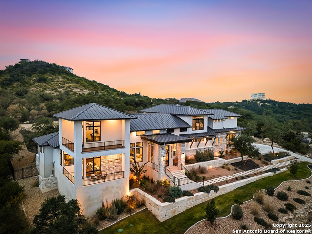 Listing photo id 5 for 23315 Ebner Rdg