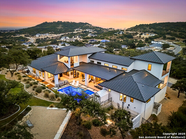 Listing photo id 6 for 23315 Ebner Rdg