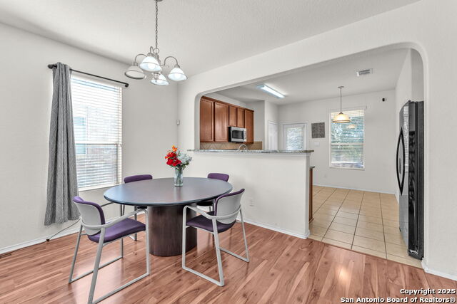 Image 15 of 39 For 11910 Dove Ranch