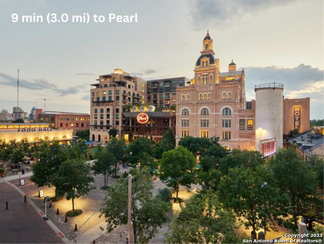 Image 24 of 26 For 918 Olive St S 102