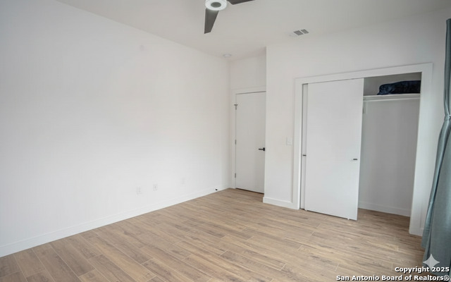 Image 9 of 26 For 918 Olive St S 102