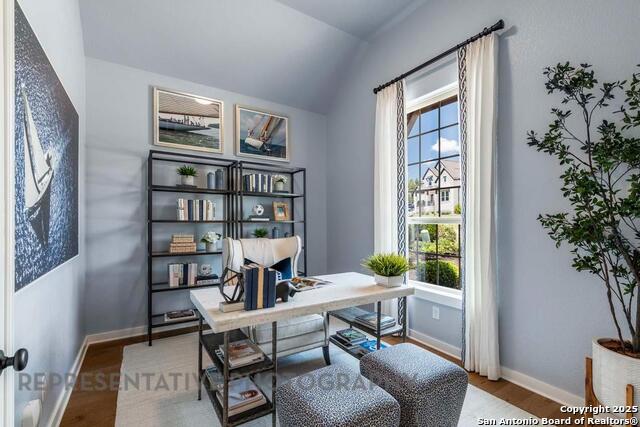 Image 25 of 39 For 11749 Stoltzer