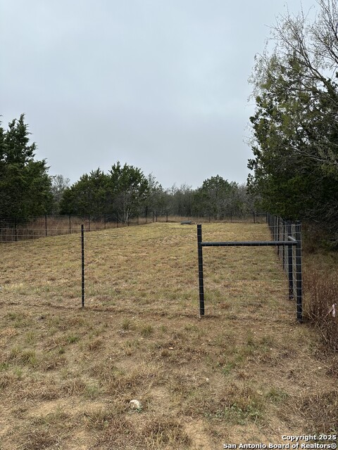 Listing photo id 0 for 378 Medina  