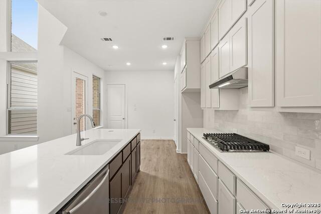 Image 4 of 24 For 12326 Barrymore