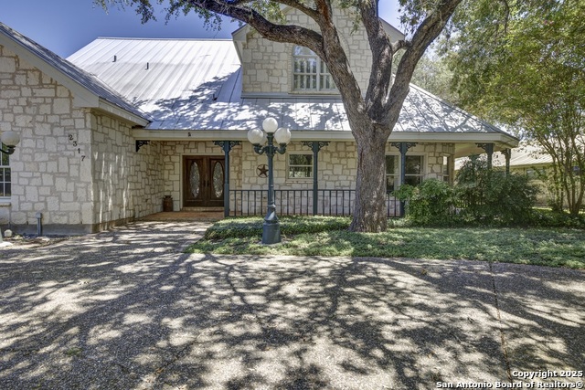 Image 2 of 34 For 2317 Waterford Grace