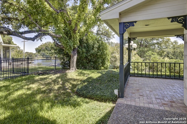 Image 23 of 34 For 2317 Waterford Grace